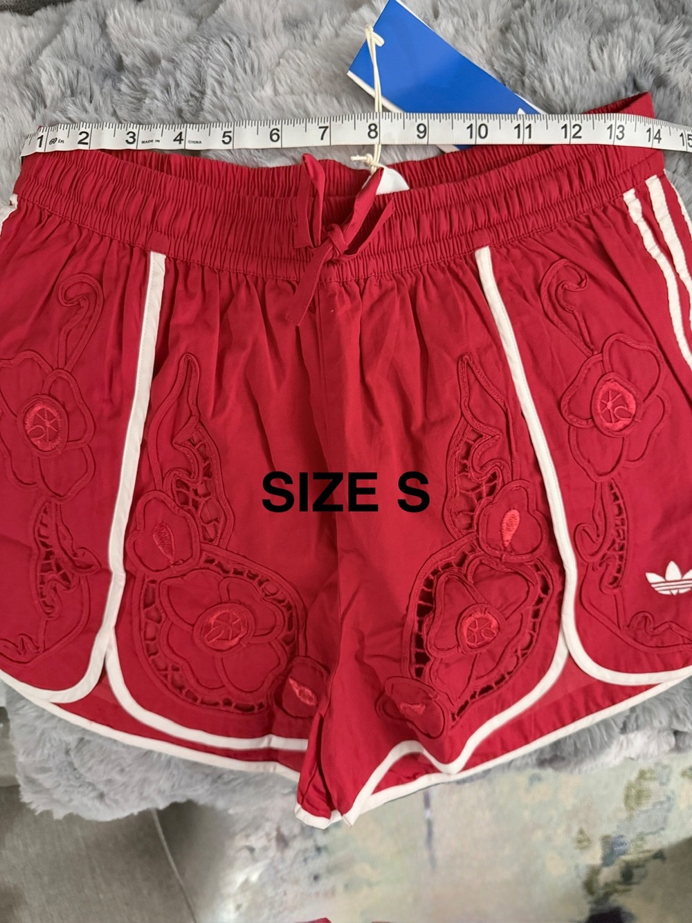 NWT adidas Originals x ASOS cutwork sprinter shorts in red - Picture 9 of 10